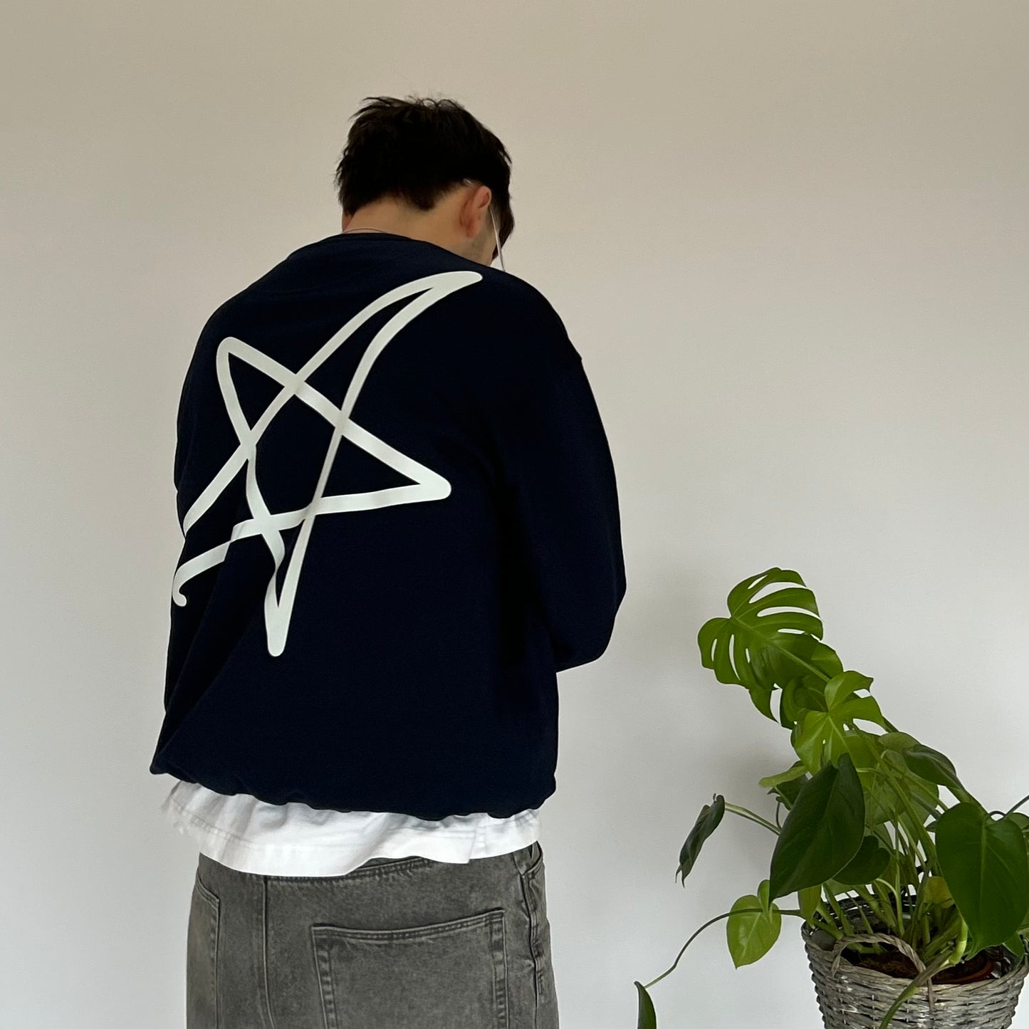 "Star" Sweatshirt- navy